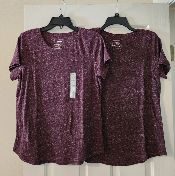 2 Sonoma T-shirts Size Medium - Picture 1 of 5